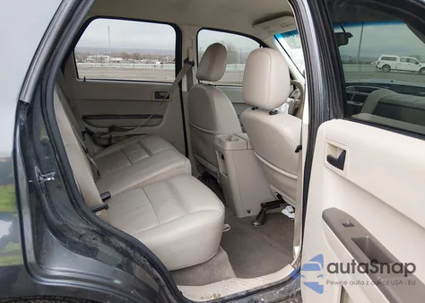 2008 Ford Escape Hybrid z USA, uszkodzony, nr VIN 1FMCU59HX8KE58566